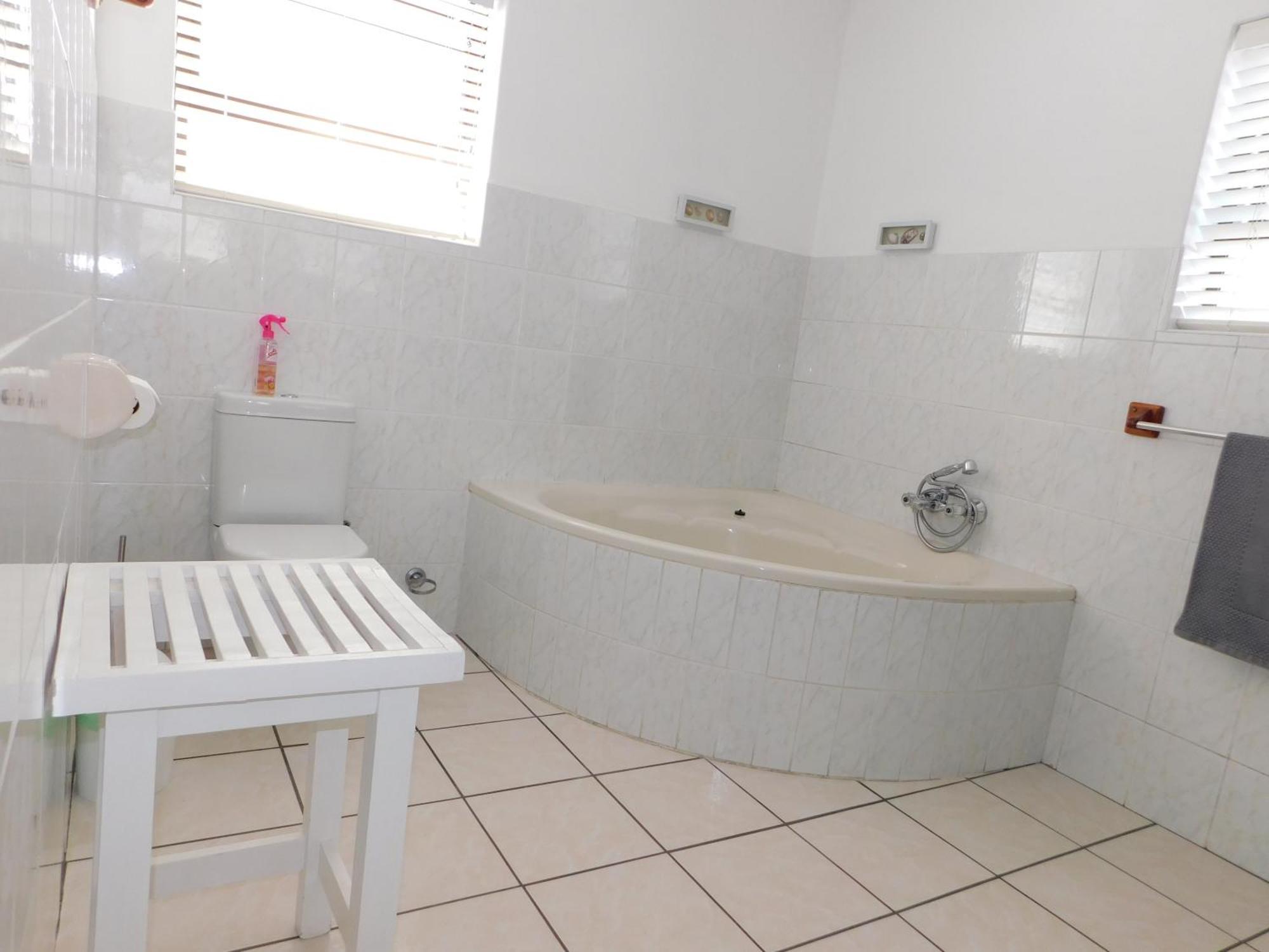 Rivertides Self Catering Guest House 韦尔德里夫 外观 照片